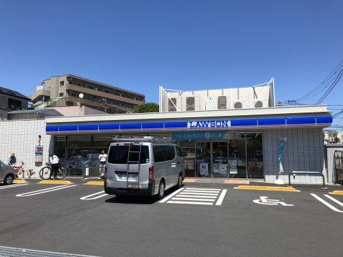 奏マルシェTSURUMI 【コンビニエンスストア】ローソン 鶴見仲通一丁目店まで214ｍ