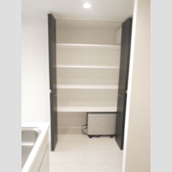 ラ・ベレッツァ　フェリオ 収納