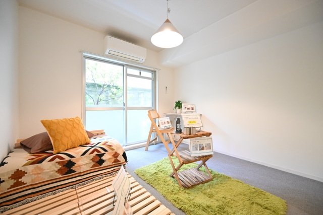 サカエフラット元住吉1階 ※家具・小物はイメージです