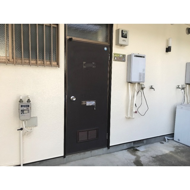 YUハイムB棟 玄関