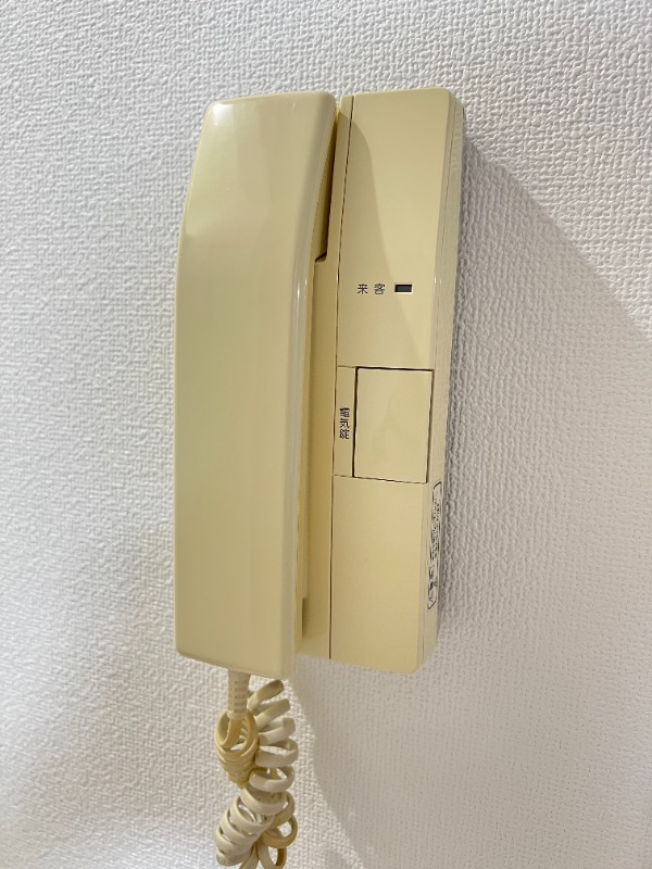 幸眞ビル1階 インターホン