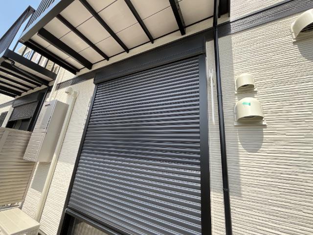 ラ・セルリアン（La Cerulean） シャッター雨戸（イメージ）