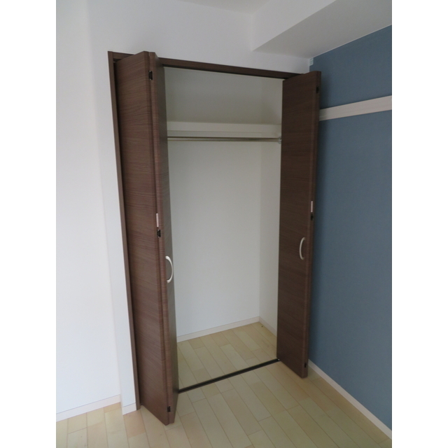 アダット新中野 内観