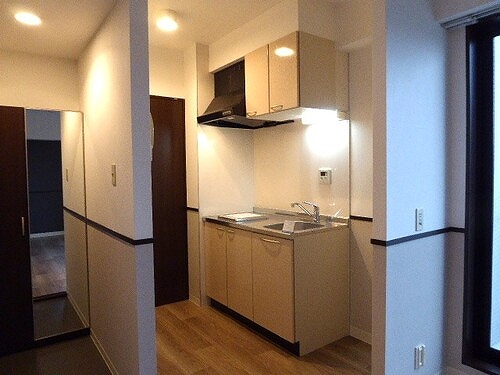 ＢＬＤ．ＮＩＭＯレジデンス キッチン　※同タイプ別部屋前回募集時2021.3撮影