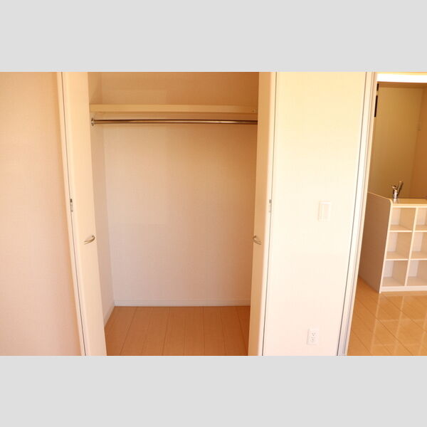 FLAT TENJINⅡⅢ　Ⅱ 収納