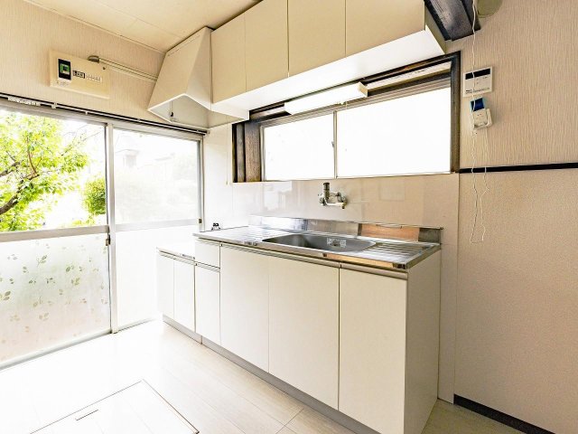 柏市南逆井3丁目戸建て キッチン