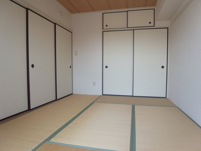 コーポレート相模原富士見5階 内観