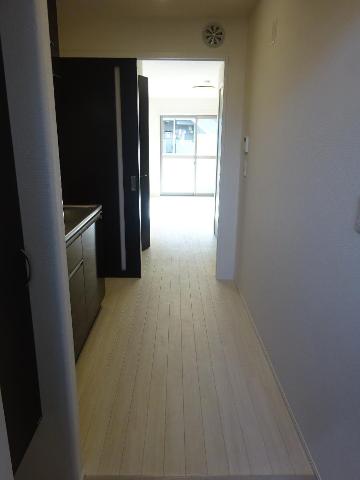 ユニヴァリィ　ルークス 玄関