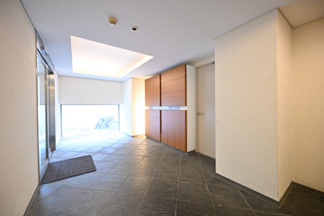 ビット代々木上原ラティス エントランス