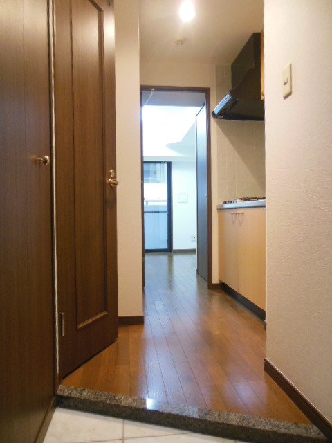 グランド・ガーラ麻布十番6階 ◆廊下◆