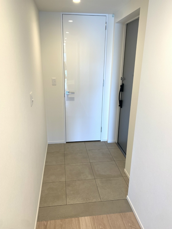 HARUMI FLAG SEA VILLAGE E棟7階 玄関