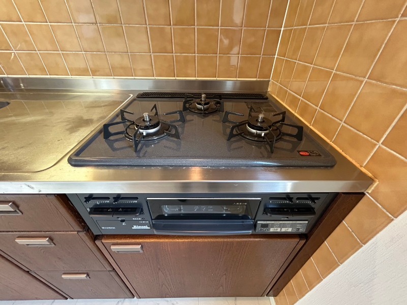 ベルセル南青山 3口グリル付きガスコンロ