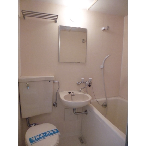 リバーサイド江戸川橋4階 内観