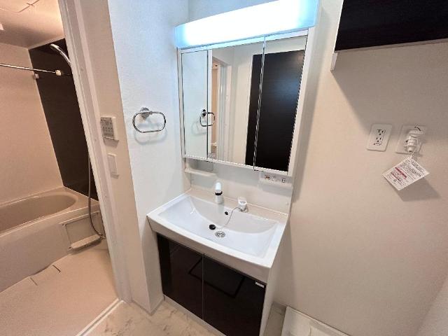 ビレッジ高坪Ⅳ 洗面