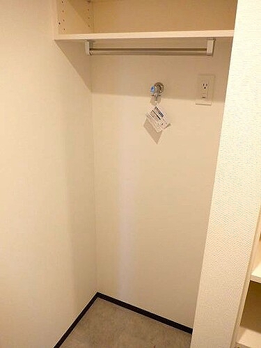 ＲＥＦＲＡＭＥ ５ Ｉｒｉｙａ11階 室内洗濯機置き場※2022.10内覧会時同タイプ別部屋撮影