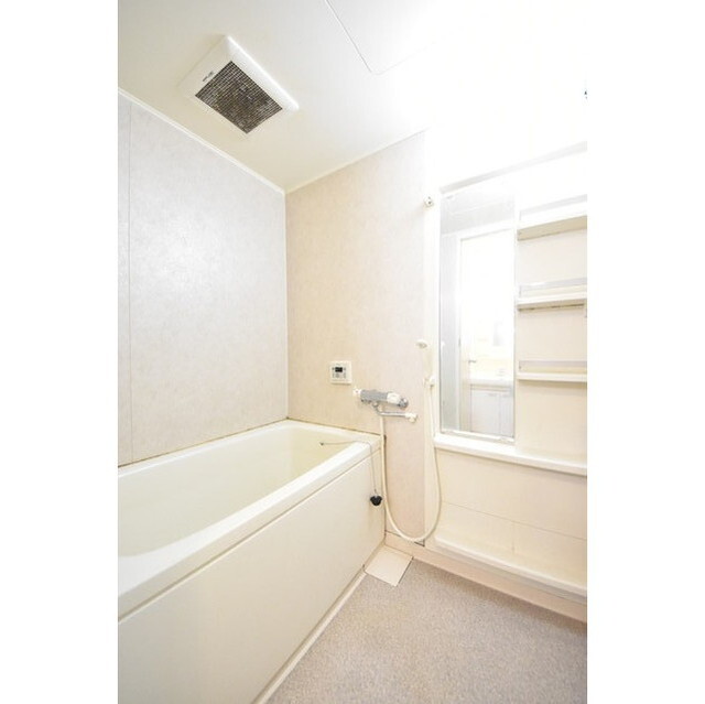 ライオンズマンション目黒青葉台タウンハウス 内観