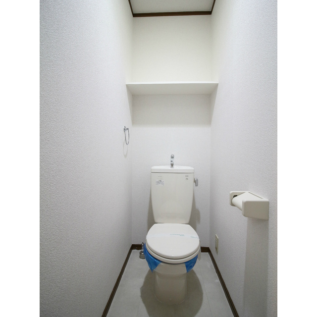 アンプルール フェール リリエンハイムⅡ 内観