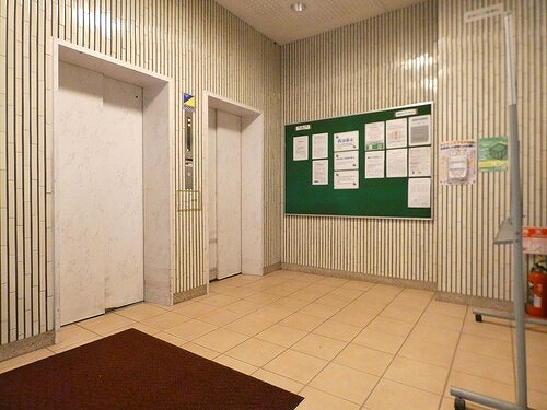 ライオンズプラザ池袋11階 エレベーター　※2026年03月の写真