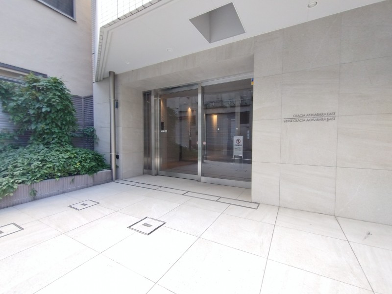 ヴァースクレイシア秋葉原EAST エントランス