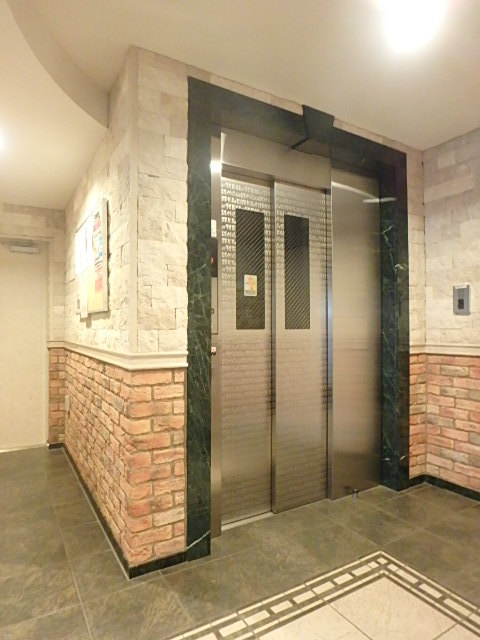 ガラ・シティ五反田11階 エレベーター