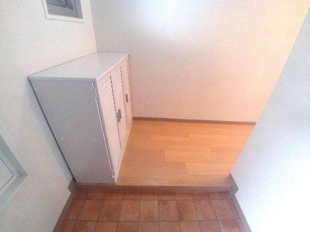 リバブル松戸 玄関