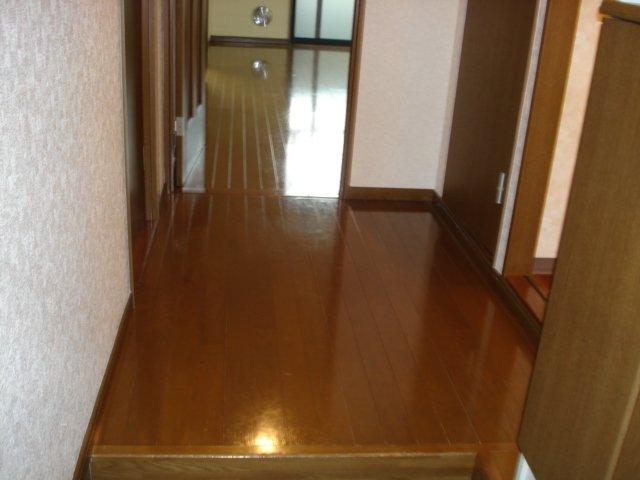 ＧＲＥＥＮ　ＰＩＡ201号室 廊下