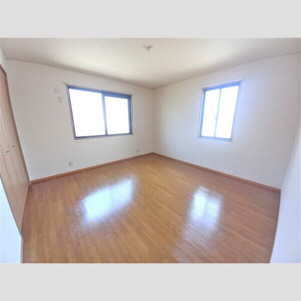 コートヴィレッジB201号室 洋室