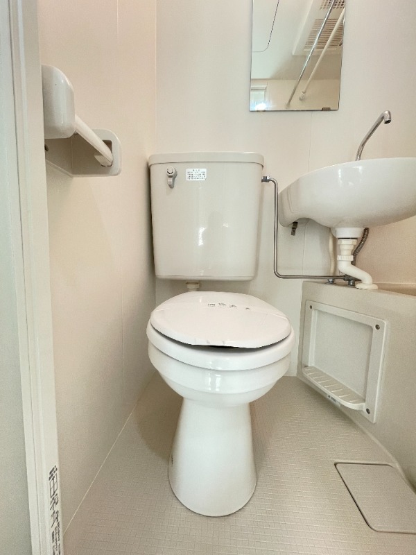 リブ亀戸Ⅶ3階 トイレ