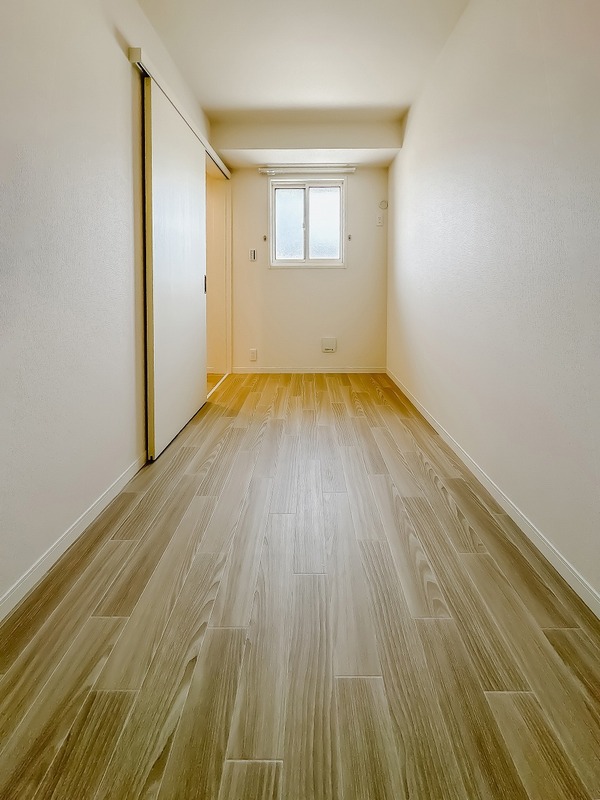 KAMULA 南2階 内観