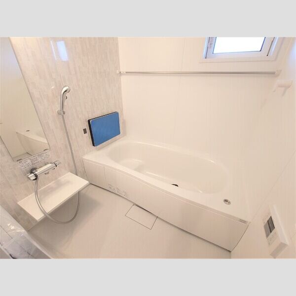 メゾン　ド　カルマン 浴室