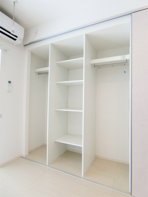 リブリ・comodoⅡ2階 収納