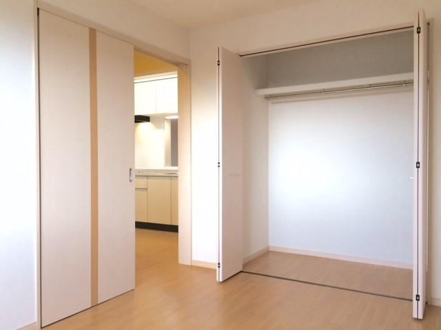グリーンハイツ 北側洋室収納