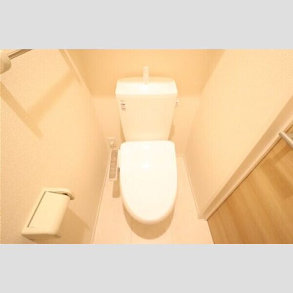 ウインドウ　ウィンド201号室 温水洗浄暖房便座