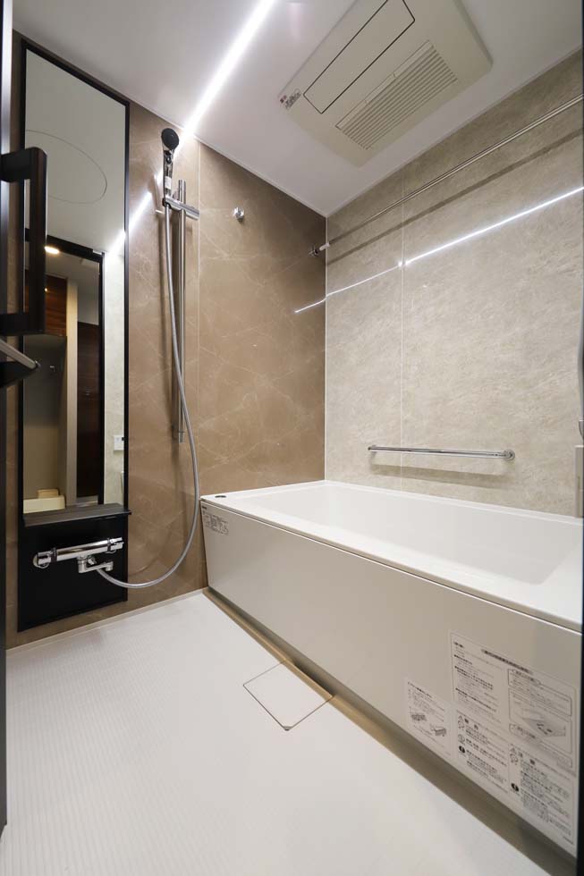 レジデンス桜新町ガーデン3階 内観