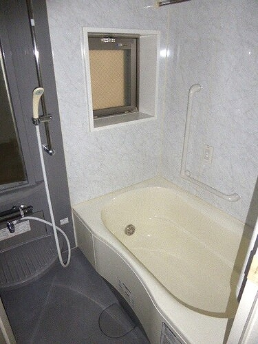 グローリオ品川シーサイド 浴室　※2021年11月撮影