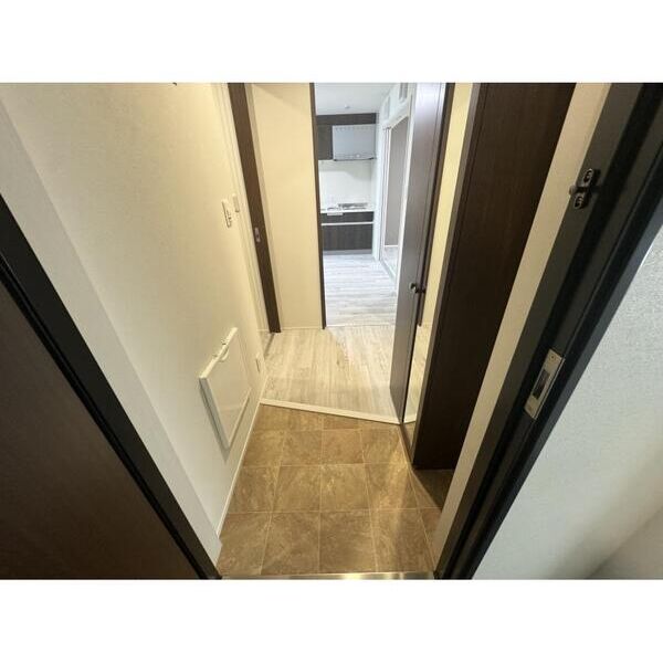 オルキス北千住305号室 玄関