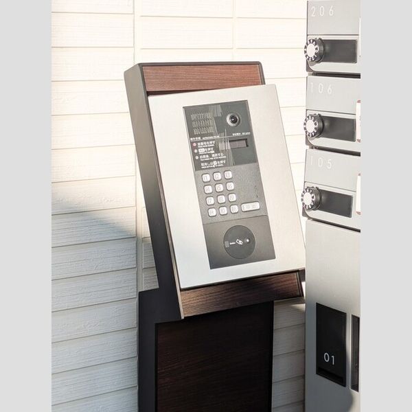 セレスティア東向島 オートロック(裏口)