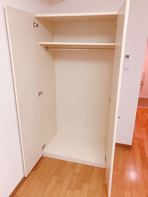 グランディオール白楽0305号室 収納