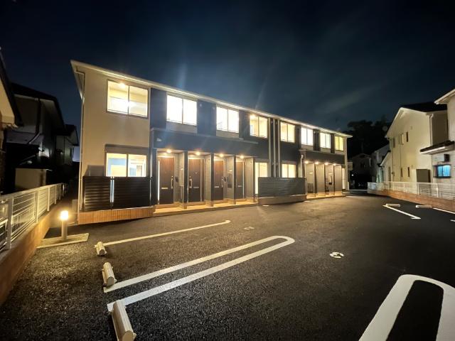 パークサイド青葉203号室 外観写真（夜）