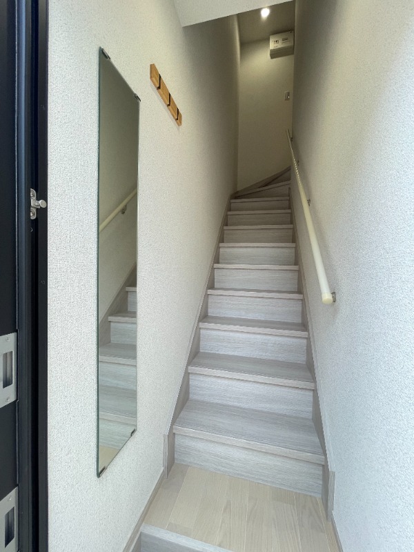 マーレ世田谷2階 玄関