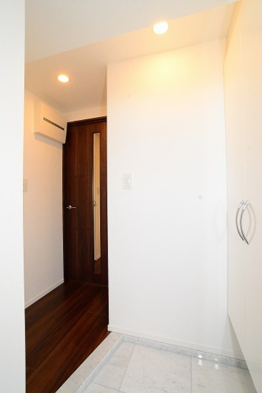 ステージファースト吾妻橋4階 玄関