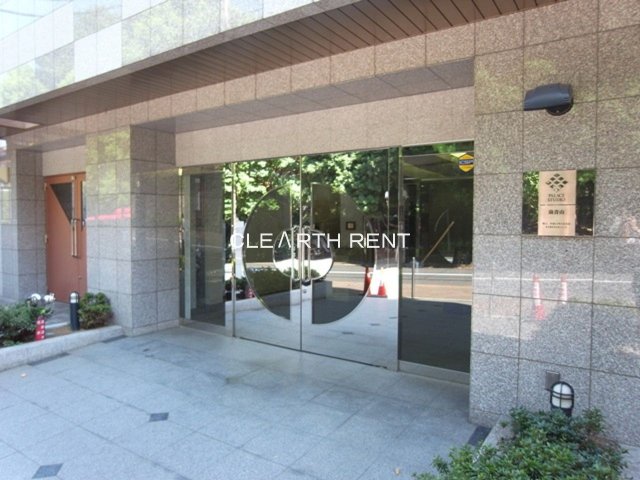 パレステュディオ南青山5階 上質な雰囲気のエントランス