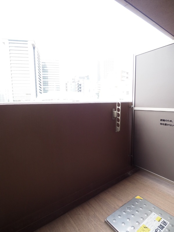 レジディア新御茶ノ水8階 バルコニー