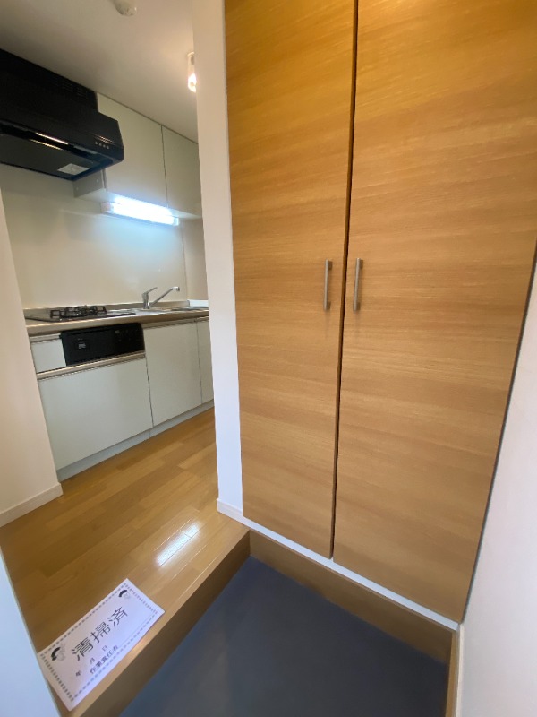 サンヴィアーレUⅢ1階 玄関