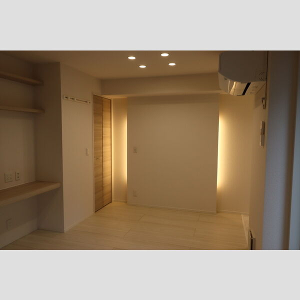 D-SOLACE幕張本郷1丁目203号室 洋室