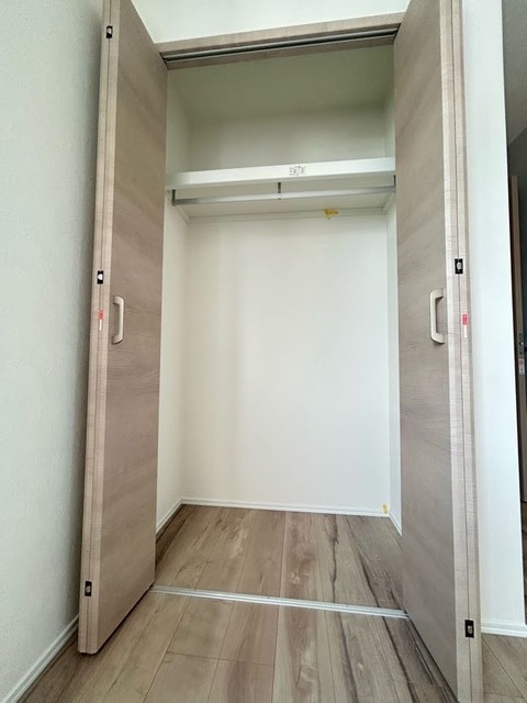 ライブリー東向島0204号室 収納