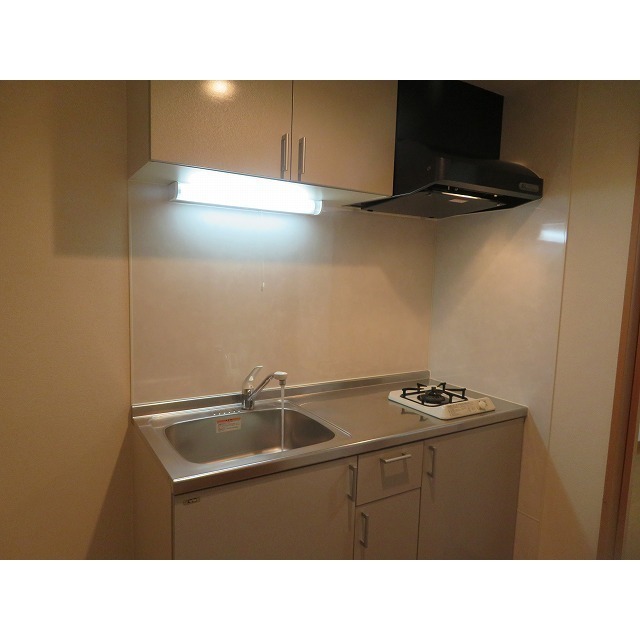 ハイツ中川0203号室 キッチン