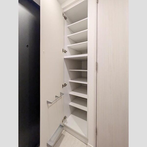 S-RESIDENCE新宿若松町101号室 リビング