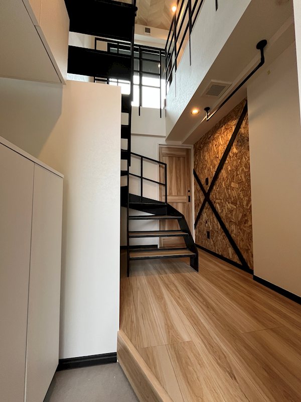 AZTO宮崎台M－BASE 02　2階 玄関