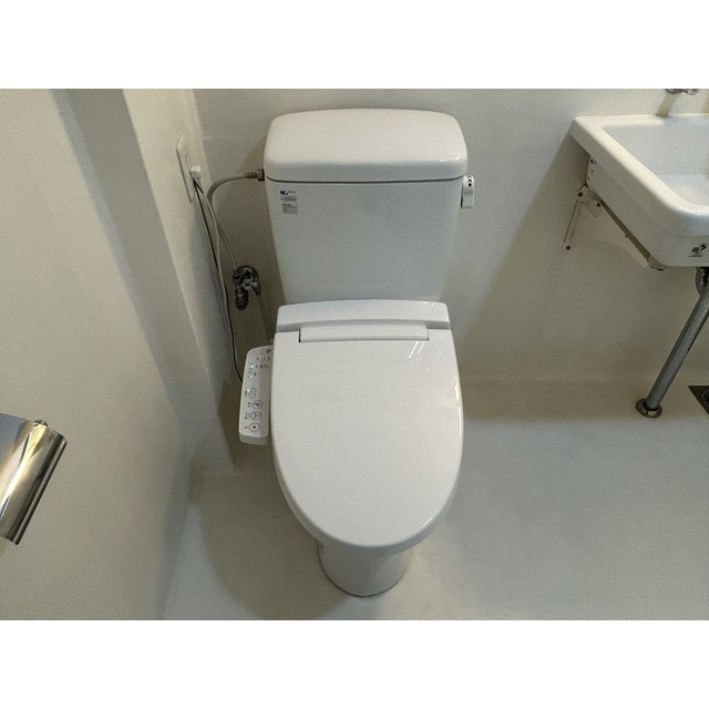 バイカーズアパートメントA-4号室 内観